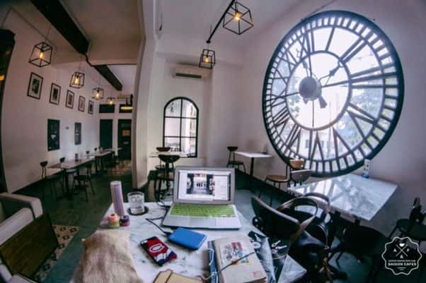 Loft cafe