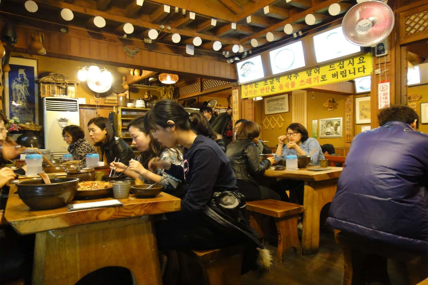 Nhà hàng Insadong Sujaebi