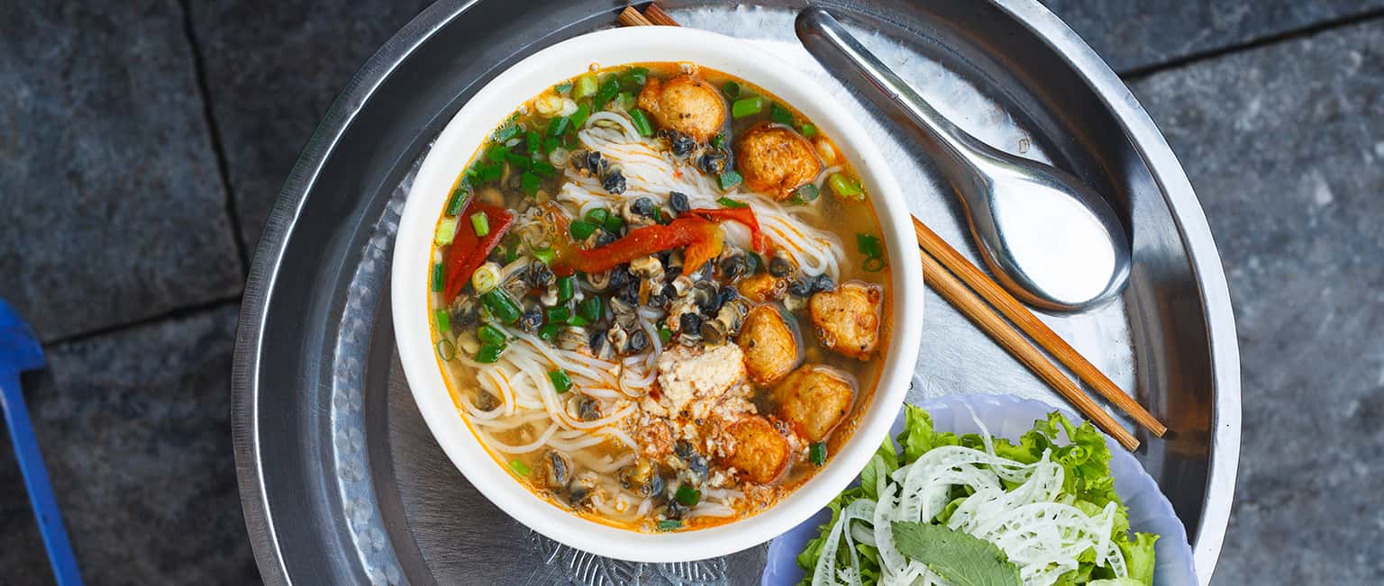 Top 10 quán bún ốc ngon mang hương vị truyền thống tại Hà Nội