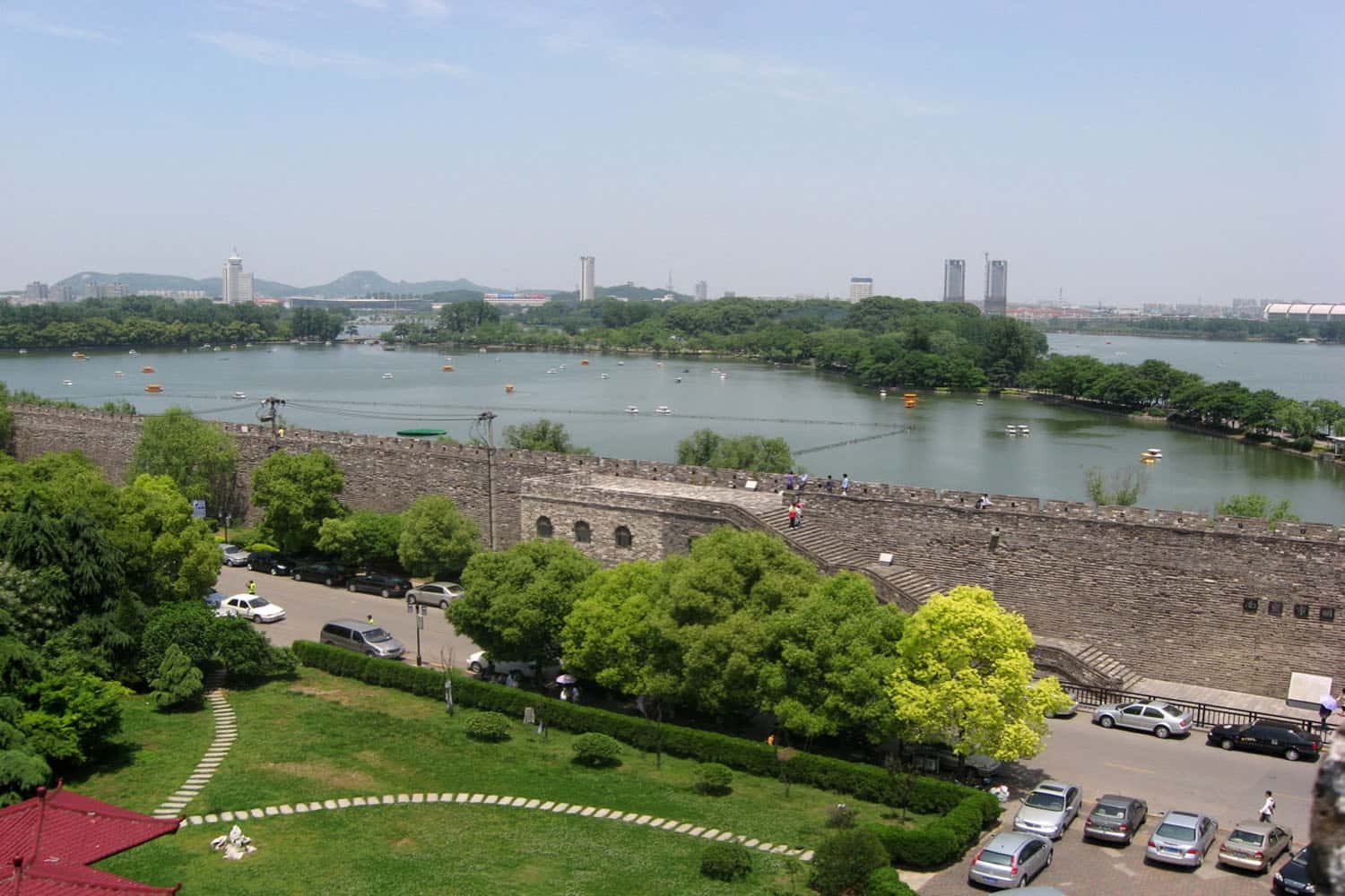 Đi dạo quanh công viên Xuanwu