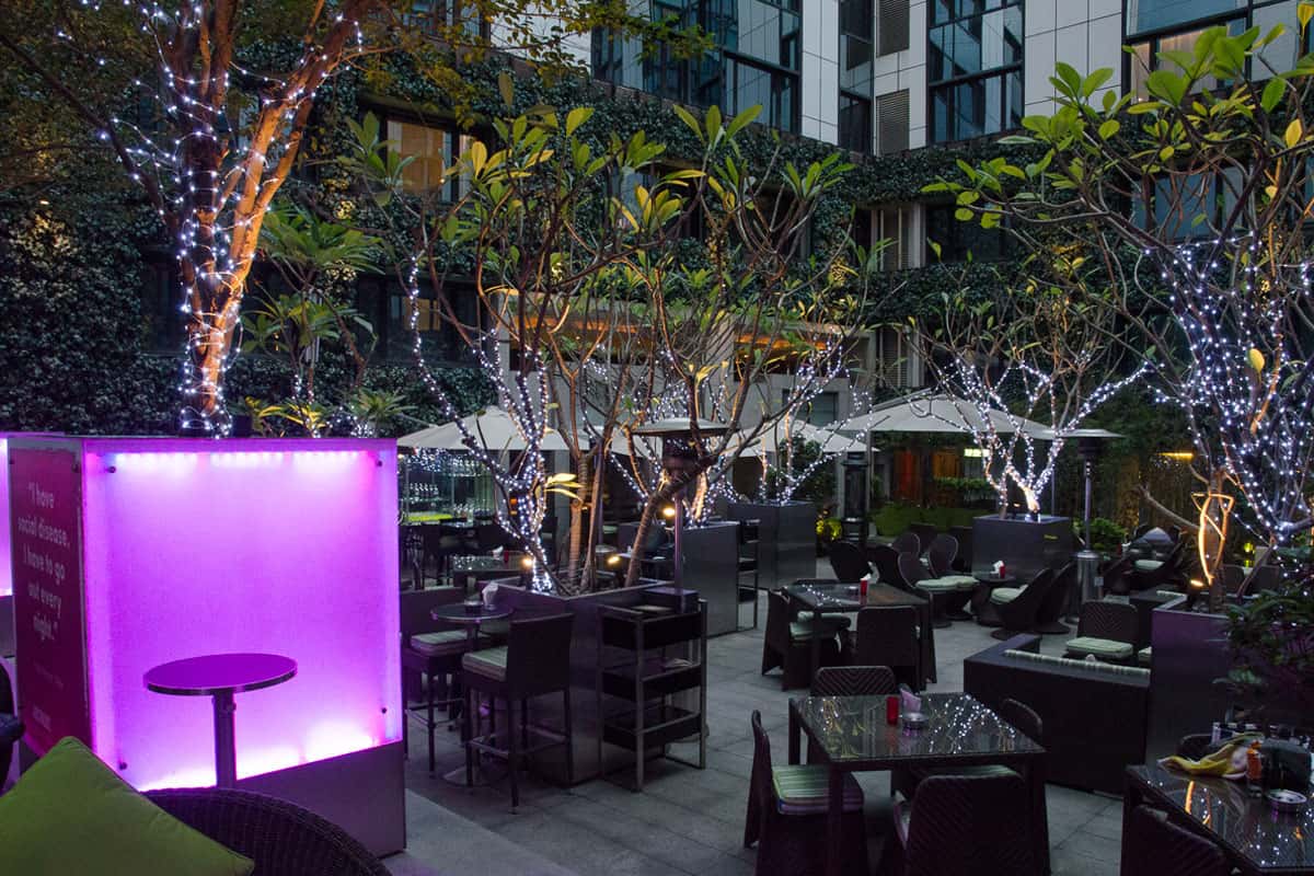 Vibe Bar