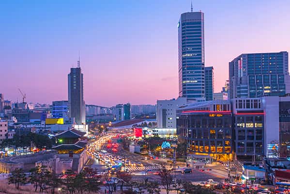 Top 7 khu chợ sầm uất hàng đầu tại Seoul