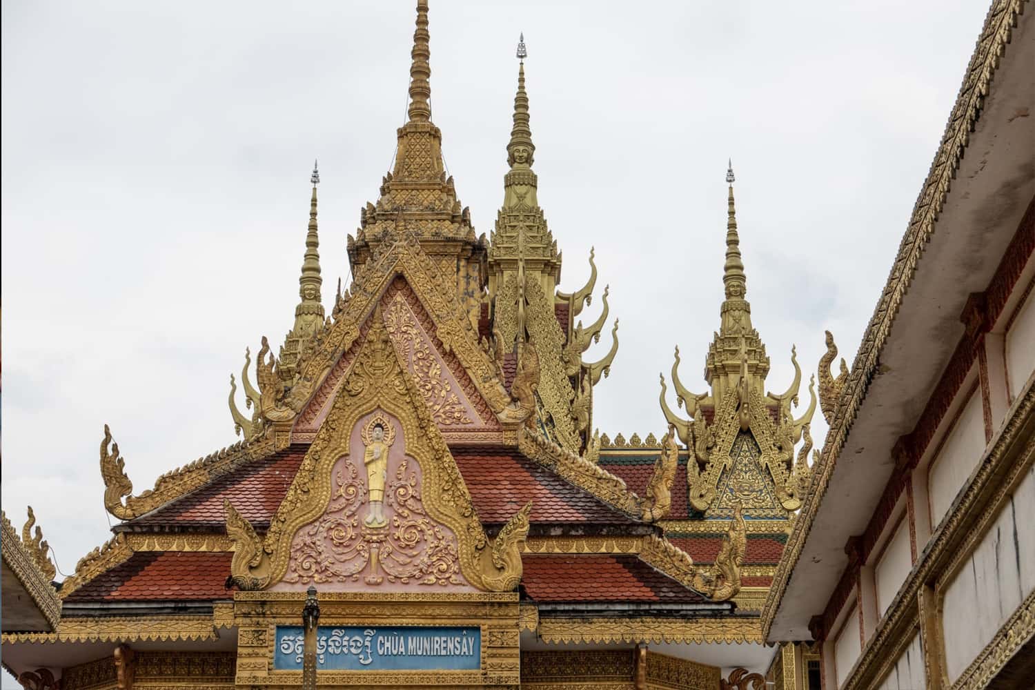Khối kiến trúc của Chùa Khmer Munirensay