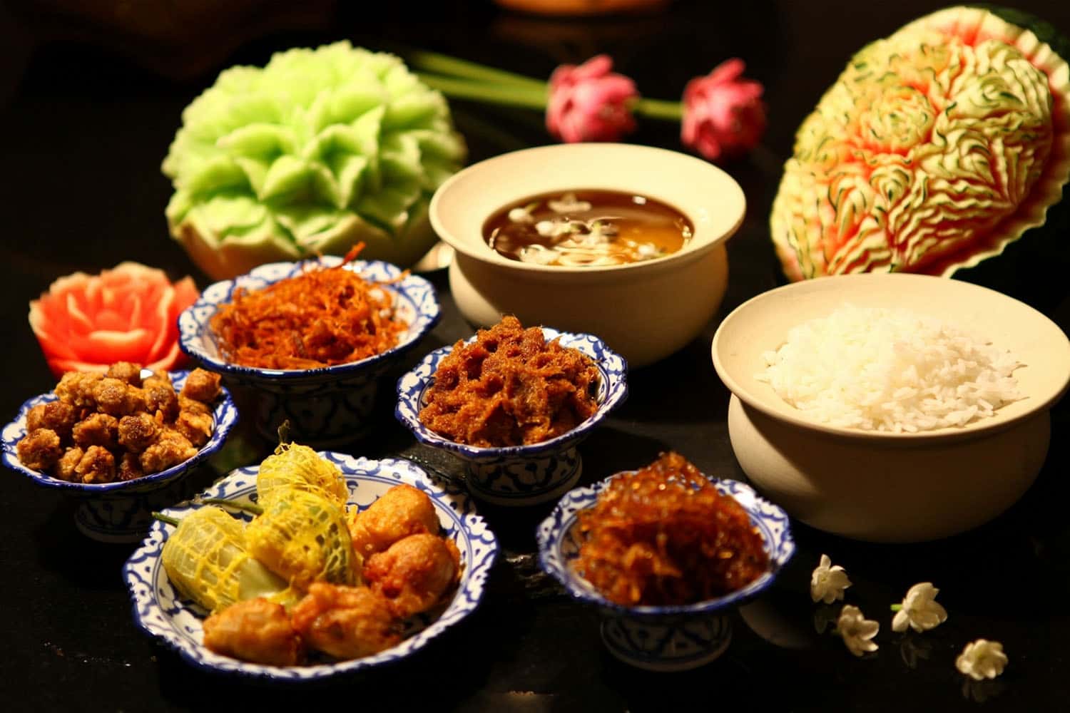 Ẩm thực đa dạng, phong phú
