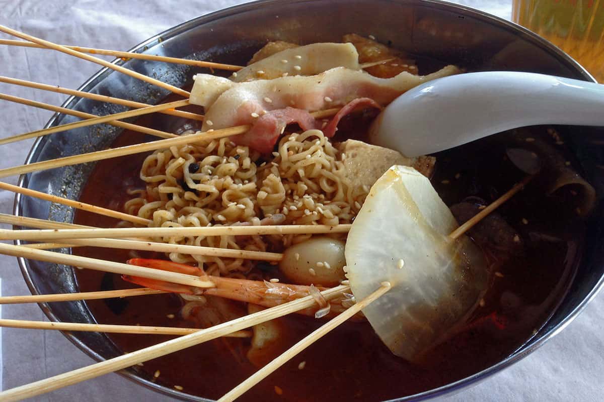 Chuan chuan xiang (lẩu xiên)
