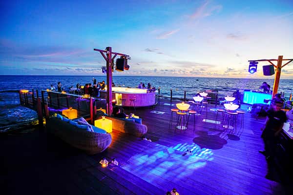 Top 8 quán bar Phú Quốc cực “xịn sò” không đến tiếc hùi hụi