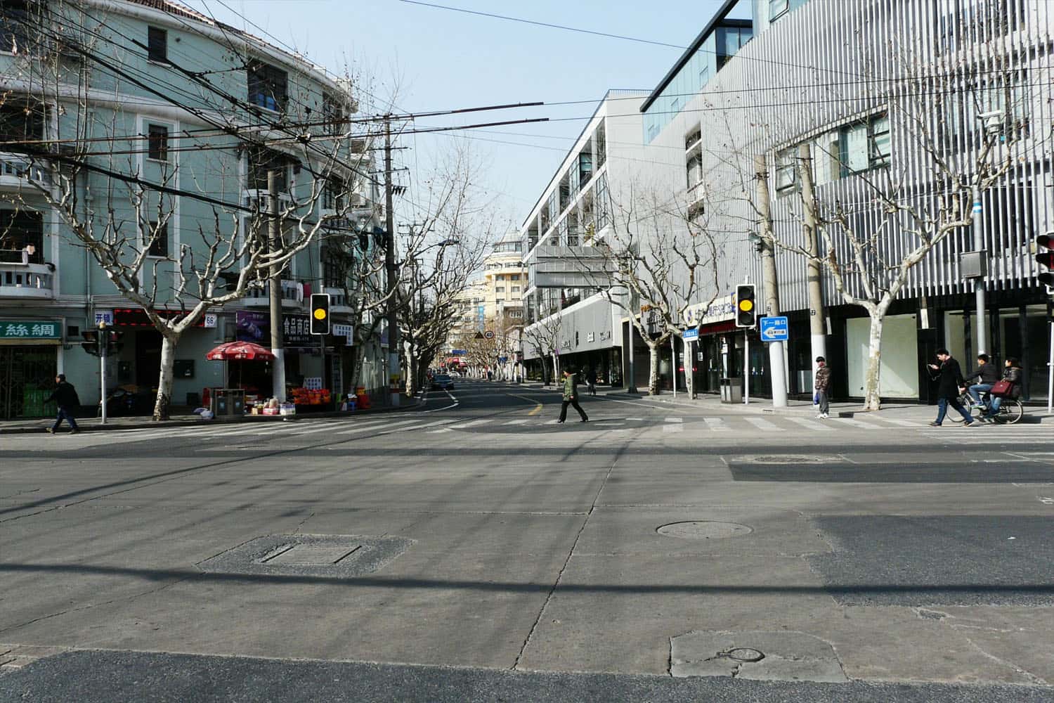 Giao lộ Xinzha Lu / Wanhangdu Lu