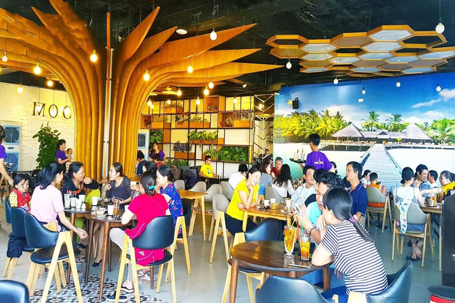 Quán được yêu thích nhờ sự đầu tư kỹ lưỡng về phong cách trang trí