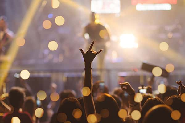 Điểm danh top 7 quán bar sôi động nhất ở Pattaya, Thái Lan
