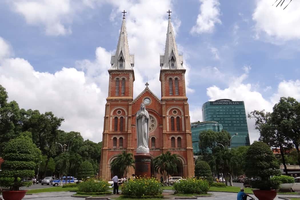 Nhà thờ Đức Bà