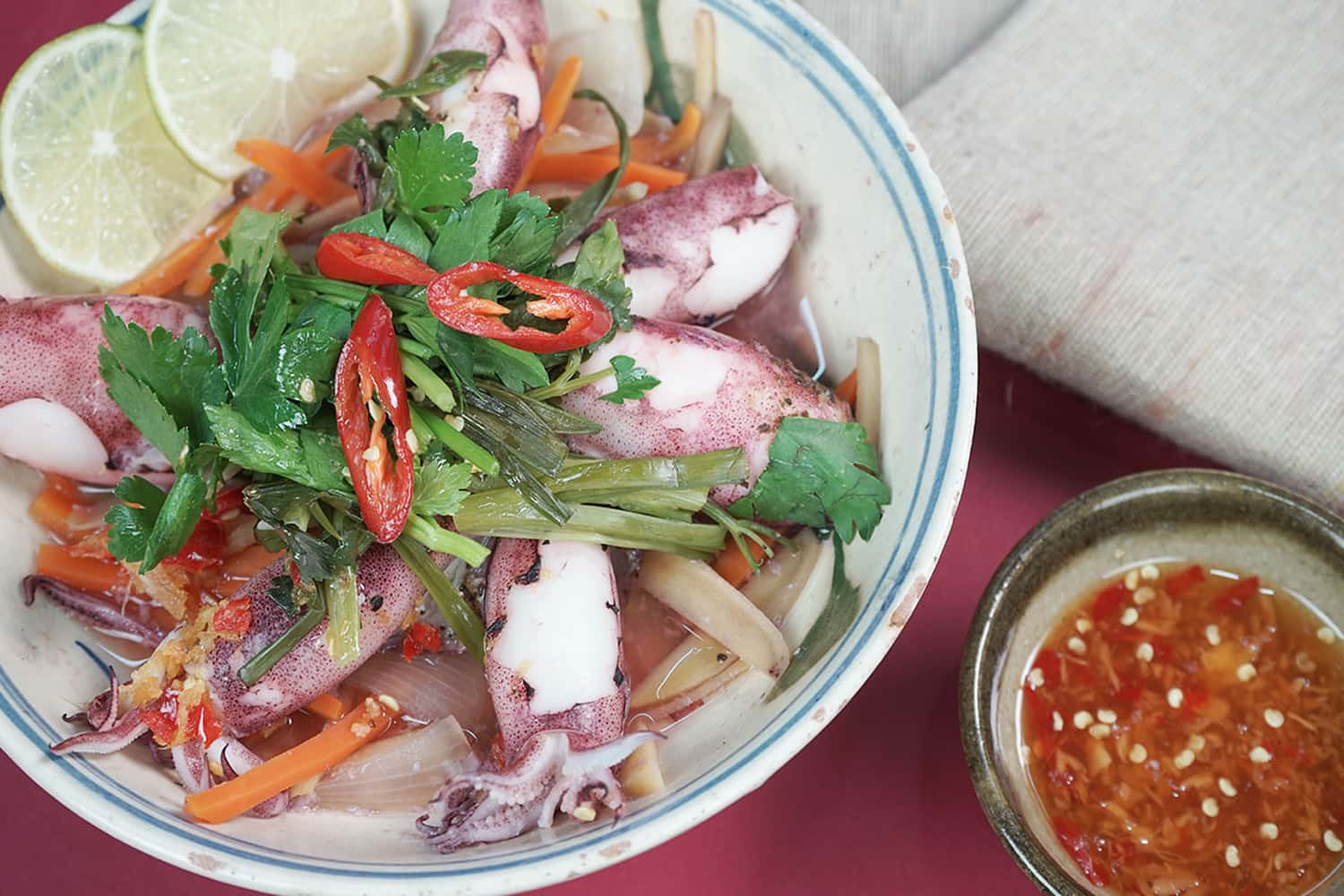 Mực trứng hấp gừng