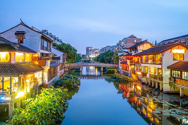 Ở đâu khi đến Thượng Hải? 8 khu vực gần các điểm tham quan