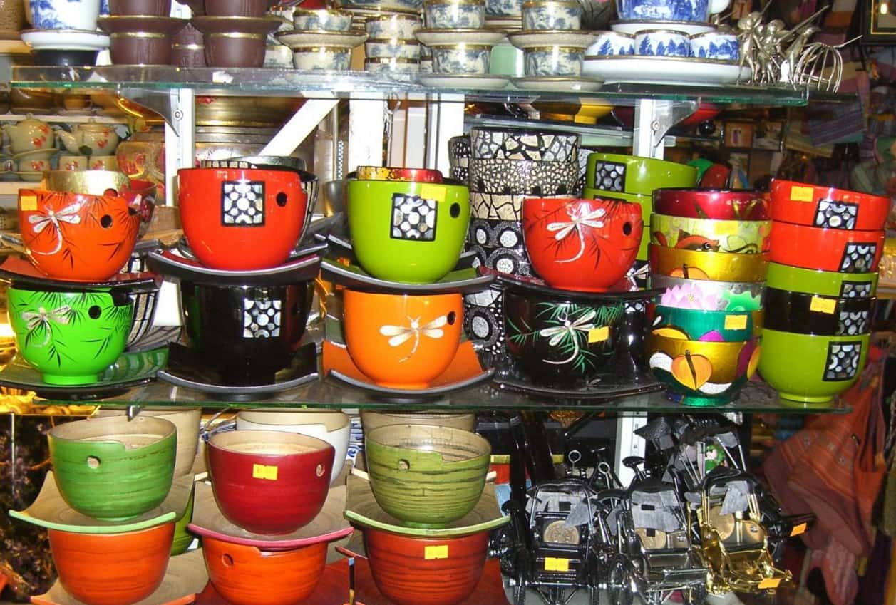 Đồ thủ công mỹ nghệ chợ Bến Thành