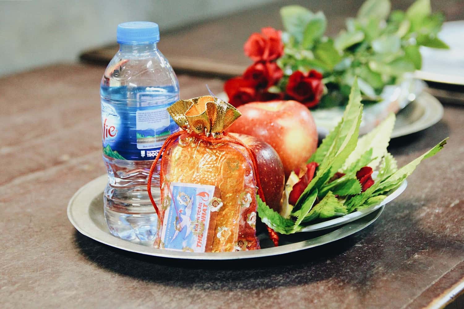 Sắm lễ đi chùa Hà