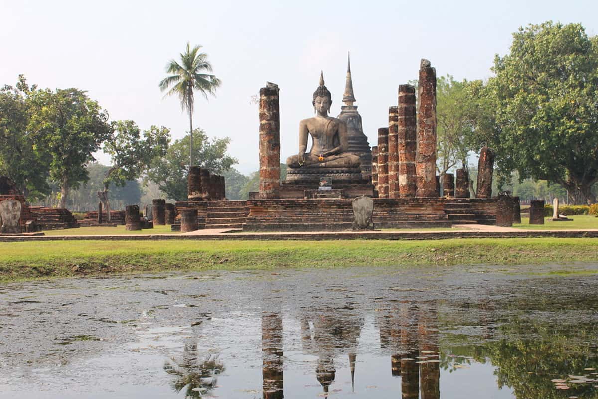  Wat Mahathat: ngôi đền lớn nhất thế giới