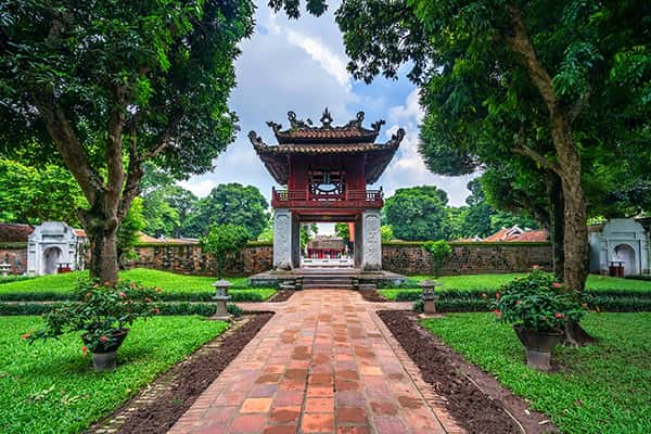 Kinh nghiệm tham quan Văn Miếu Quốc Tử Giám