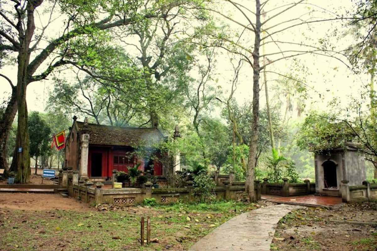 Đền Mẫu
