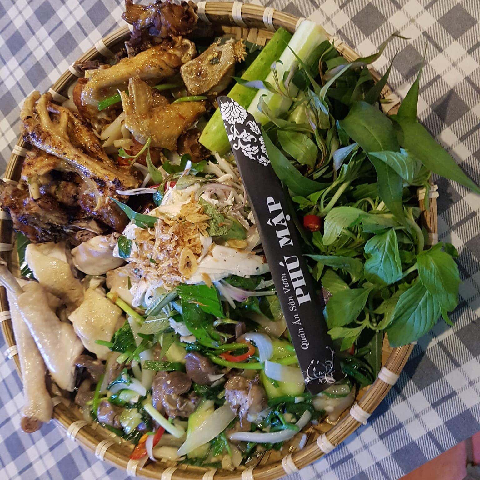 Menu phong phú