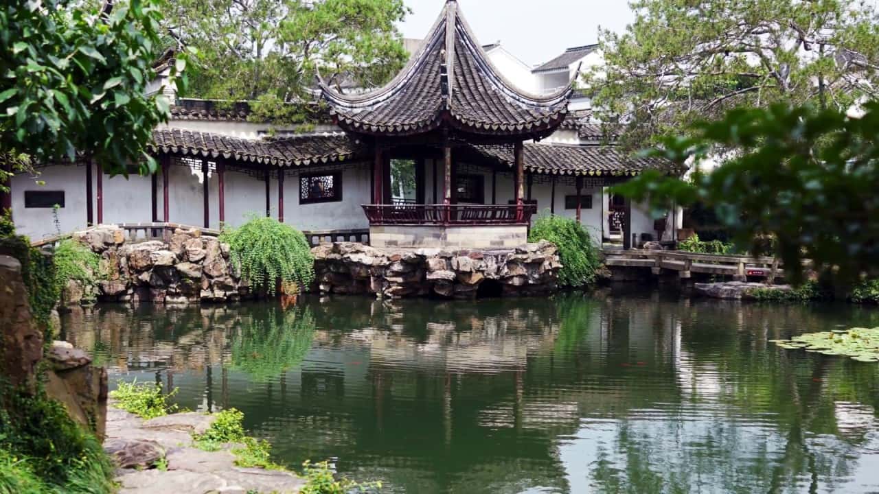 Cổng chính công viên Thanh Tú Sơn