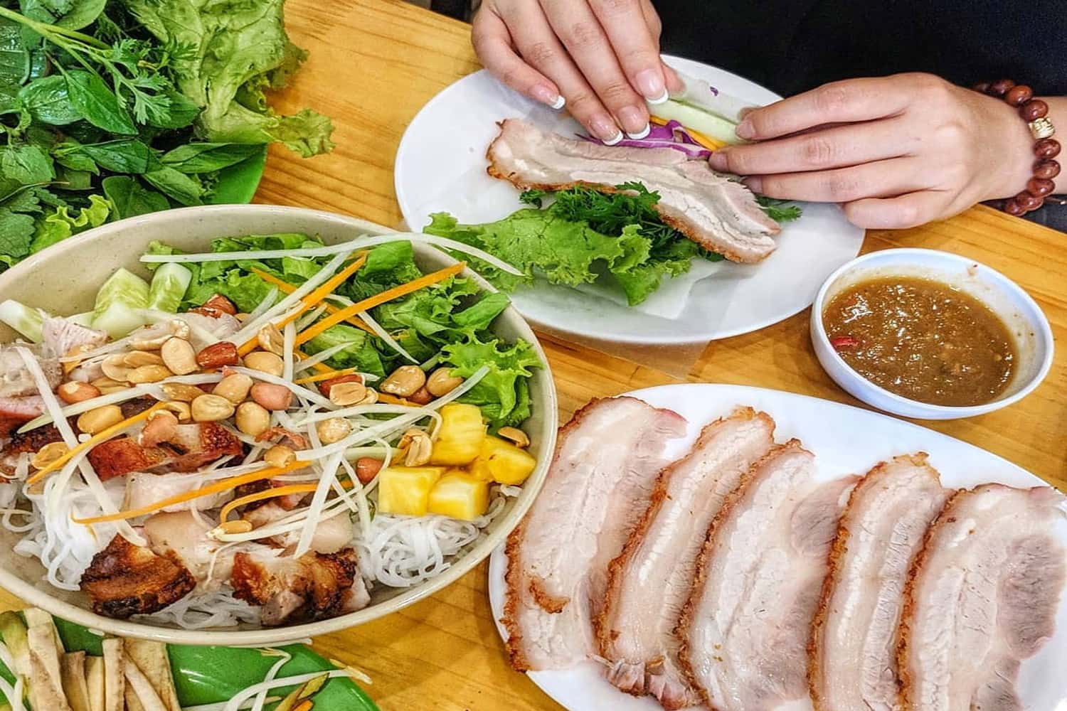Bánh tráng thịt heo