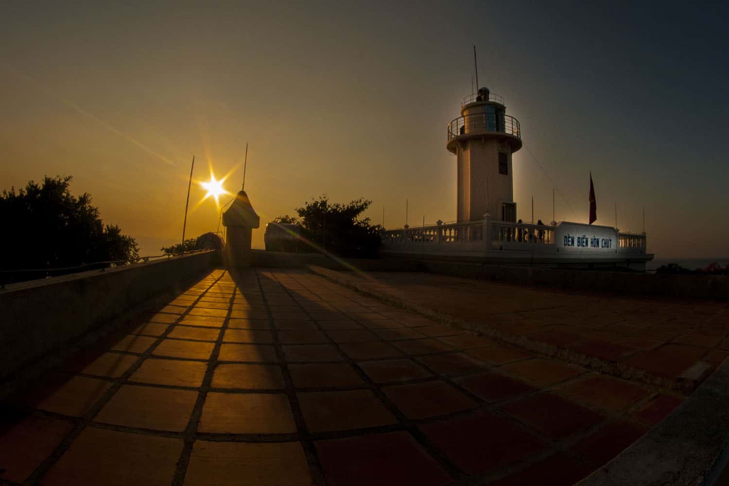 Hải đăng hòn Chút