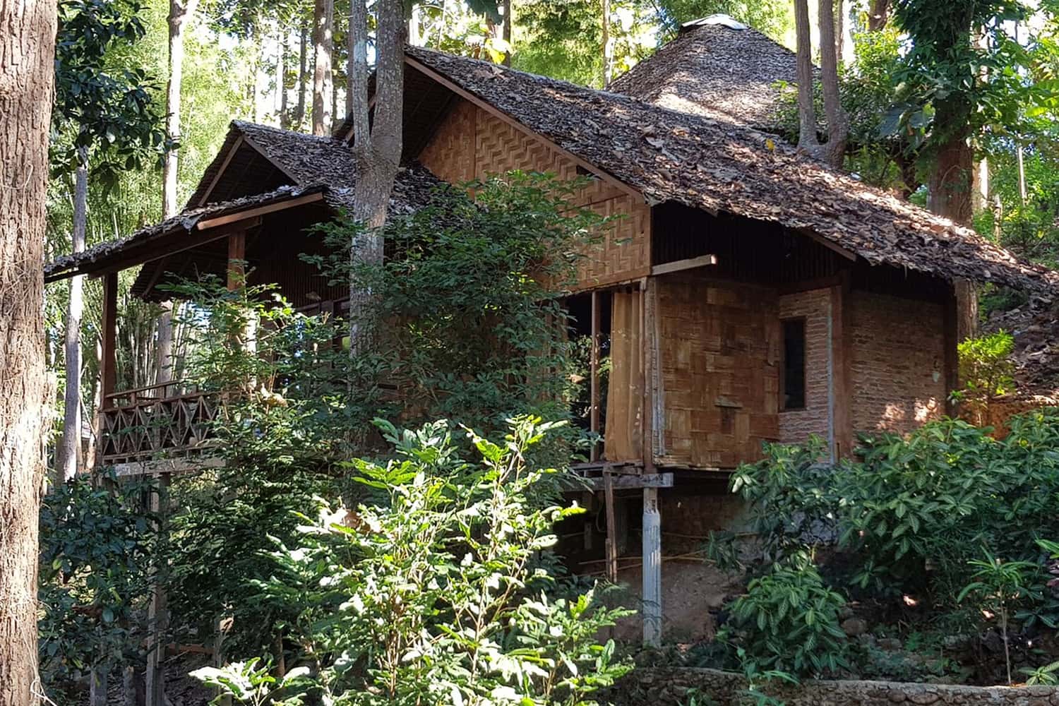 Sang Tong Huts