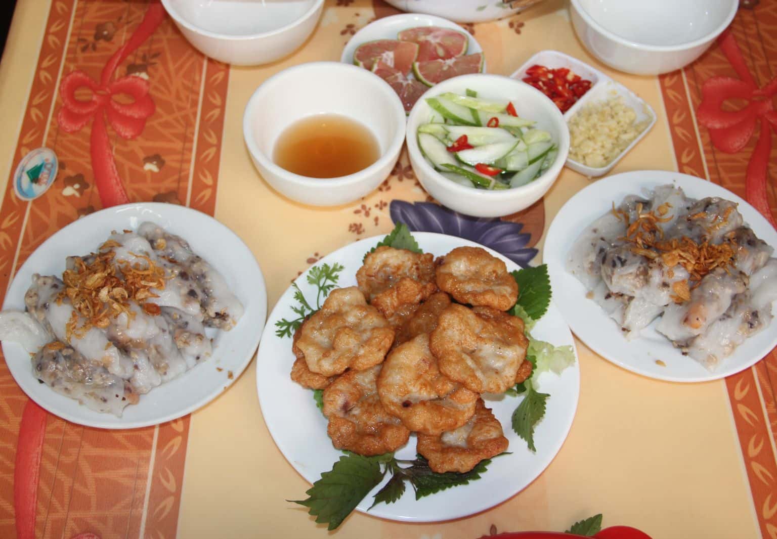 Bánh cuốn chả mực