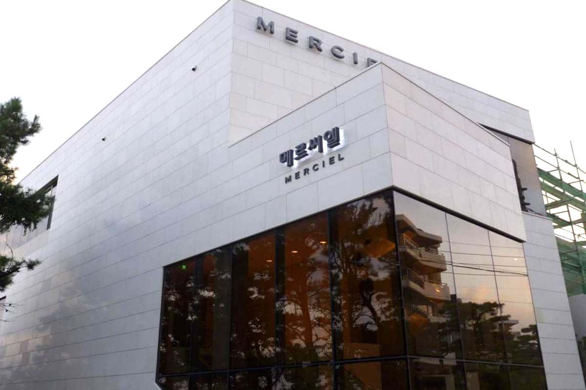 Nhà hàng Merciel