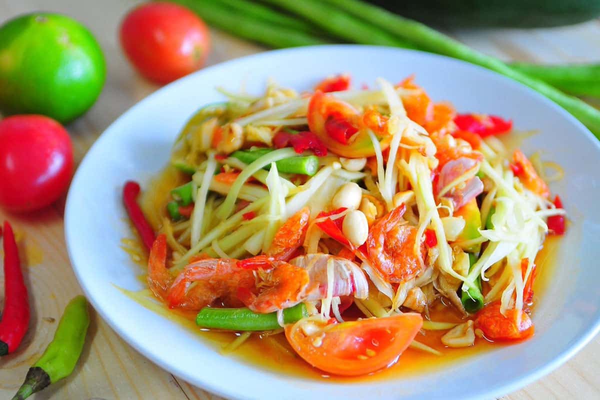 Gỏi đu đủ (Som Tum) tại Thái Lan