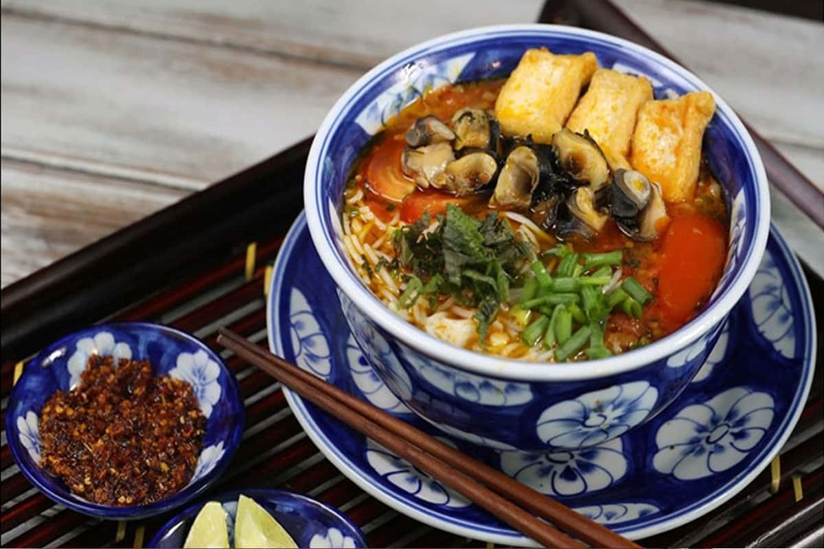 Bún ốc Hồ Tây
