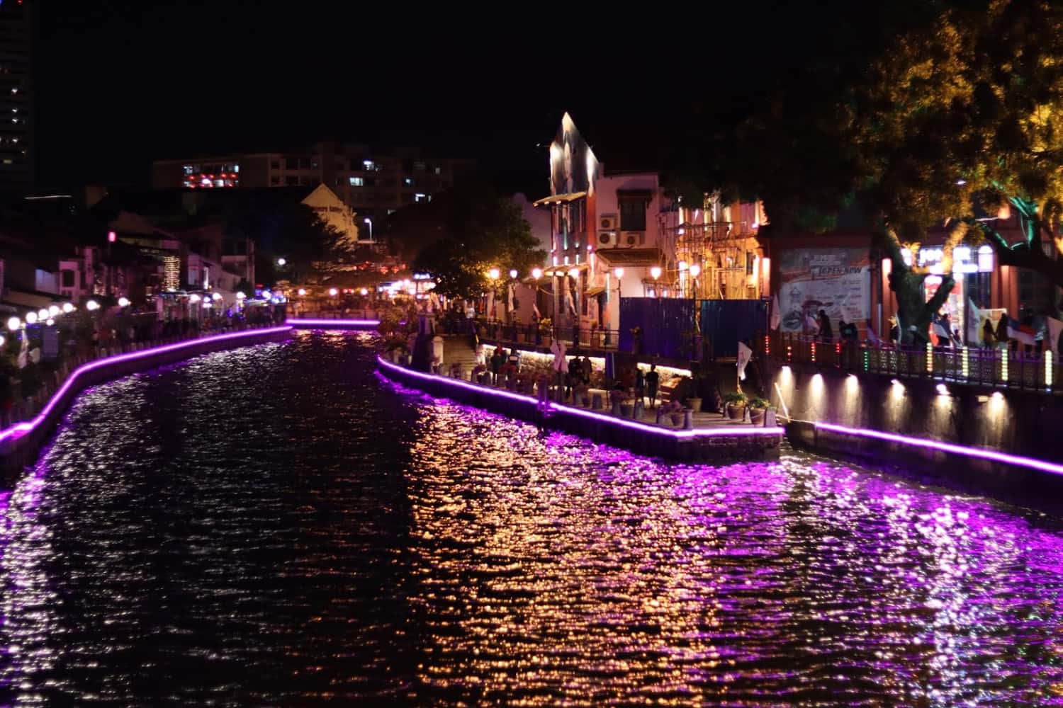 Buổi tối ở sông Malacca