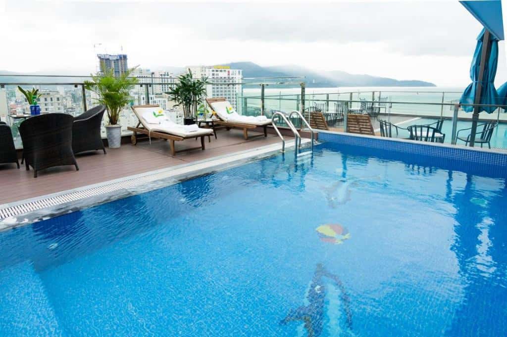 10 bể bơi công cộng chất lượng nhất ở Phnom Penh, Campuchia
