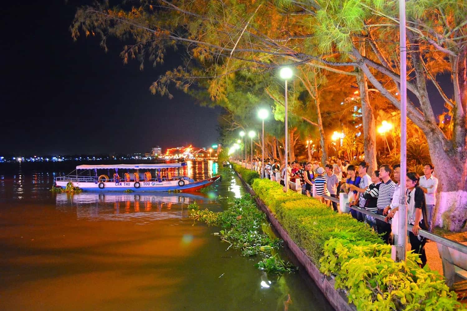Bến Ninh Kiều
