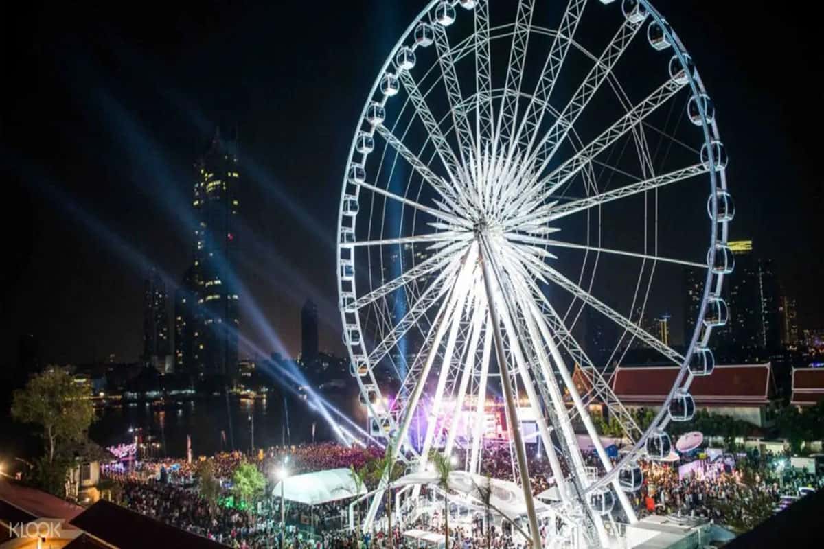 Bánh xe Ferris Asiatique