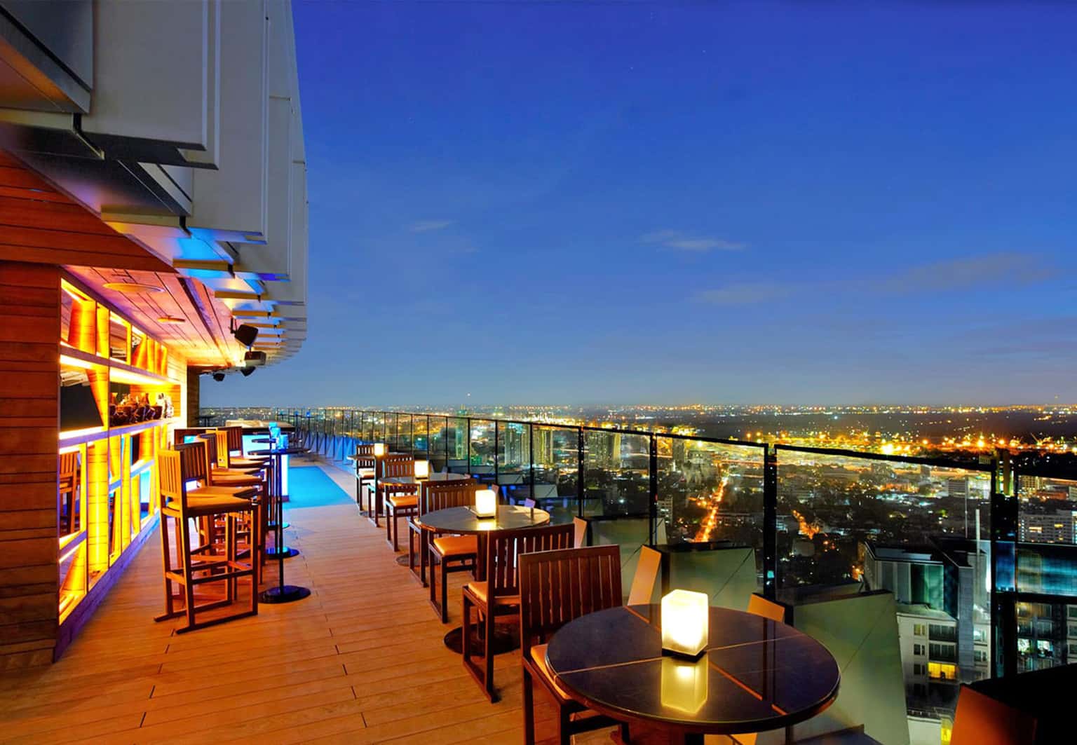 Octave Rooftop Bar & Lounge