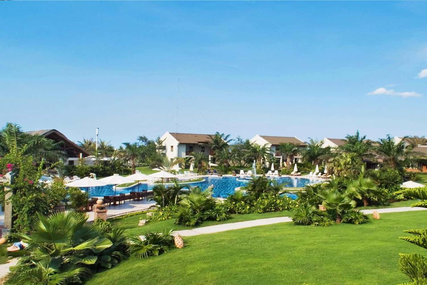 Khách sạn The Palm Garden Beach