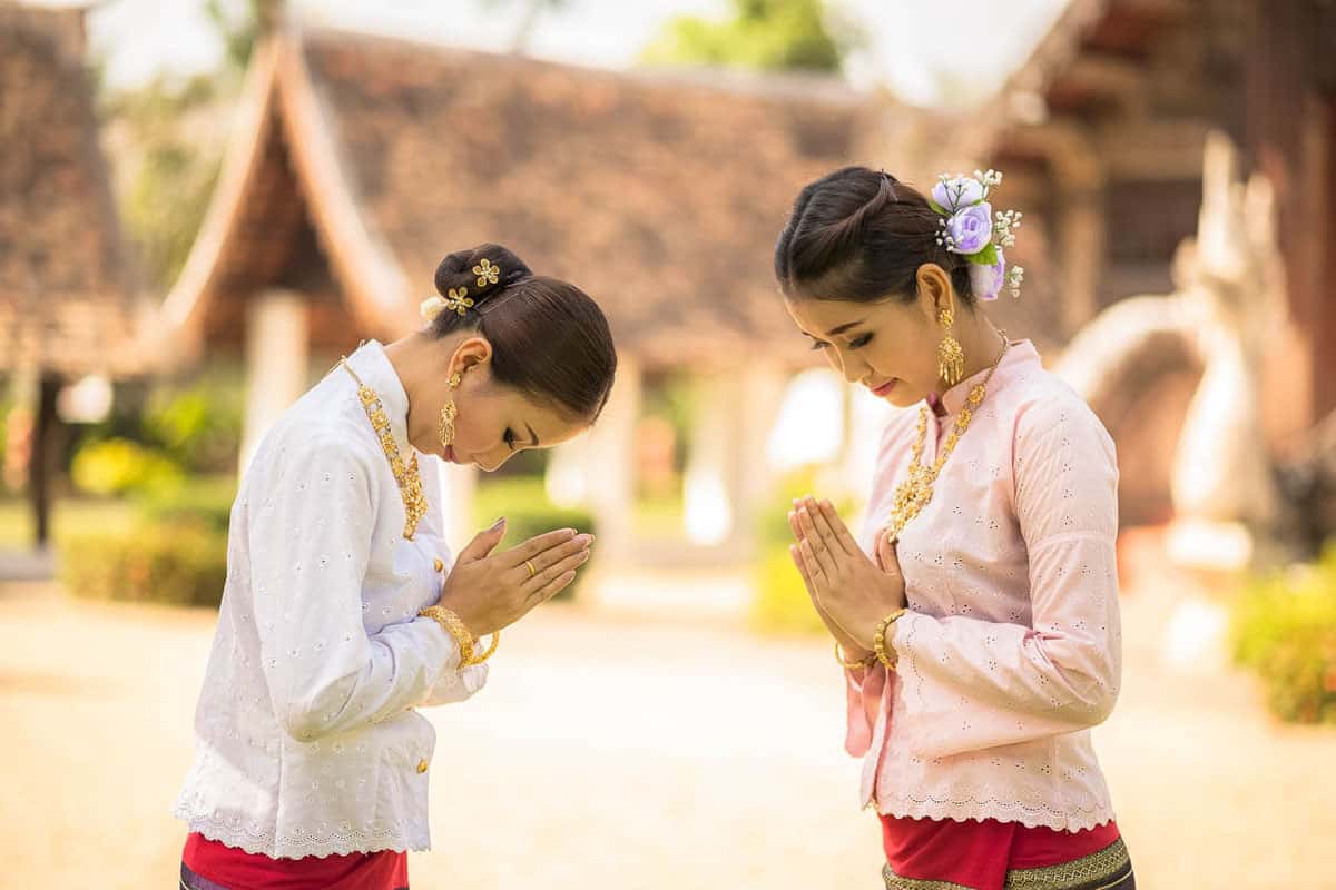 Chào hỏi