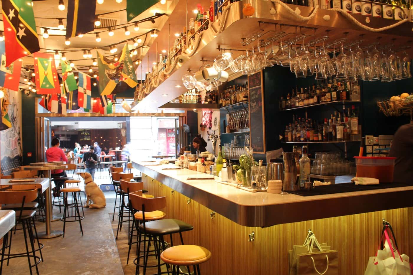 Quán bar Rummin ‘Tings