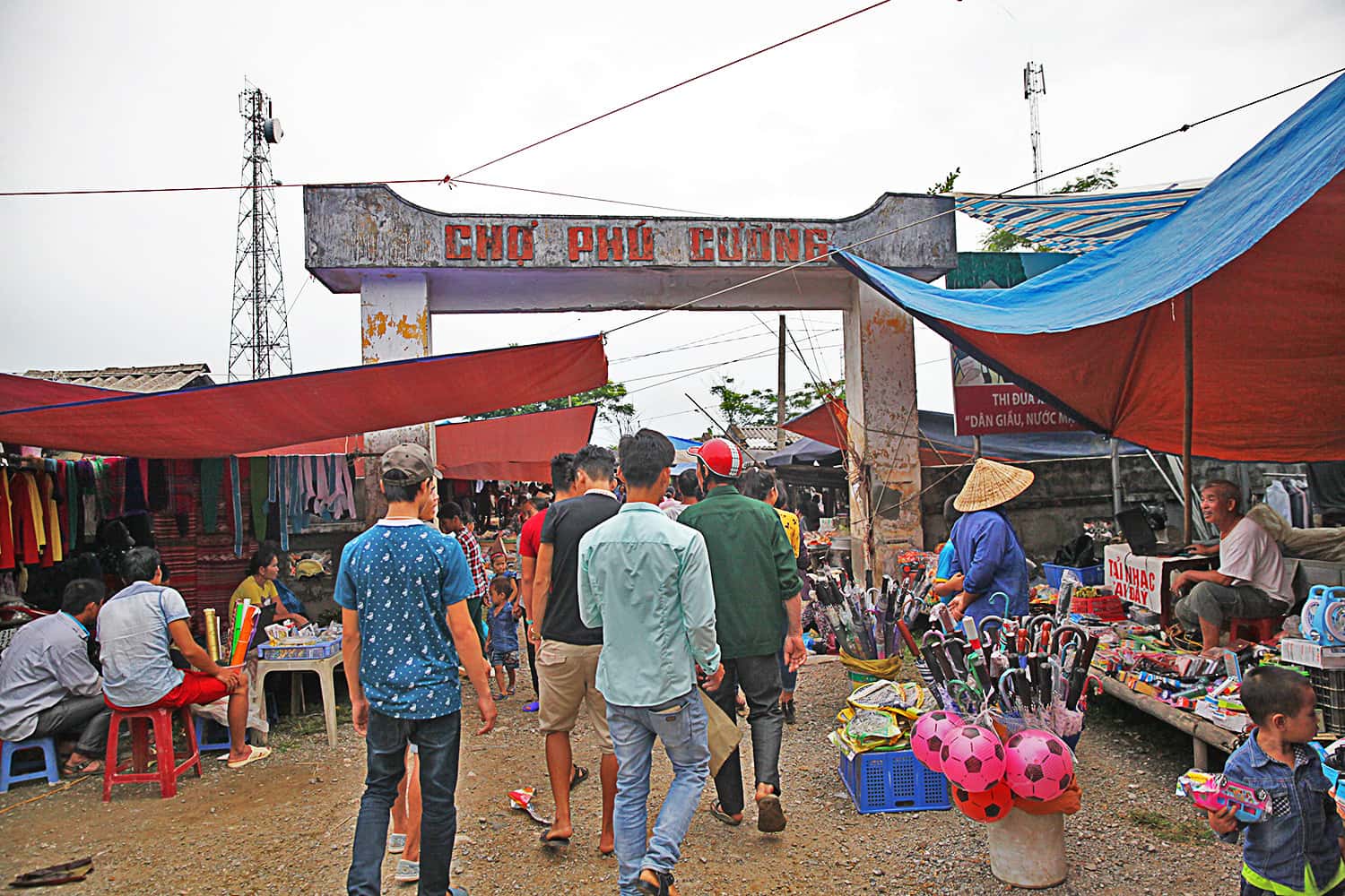 Chợ phiên Pà Cò