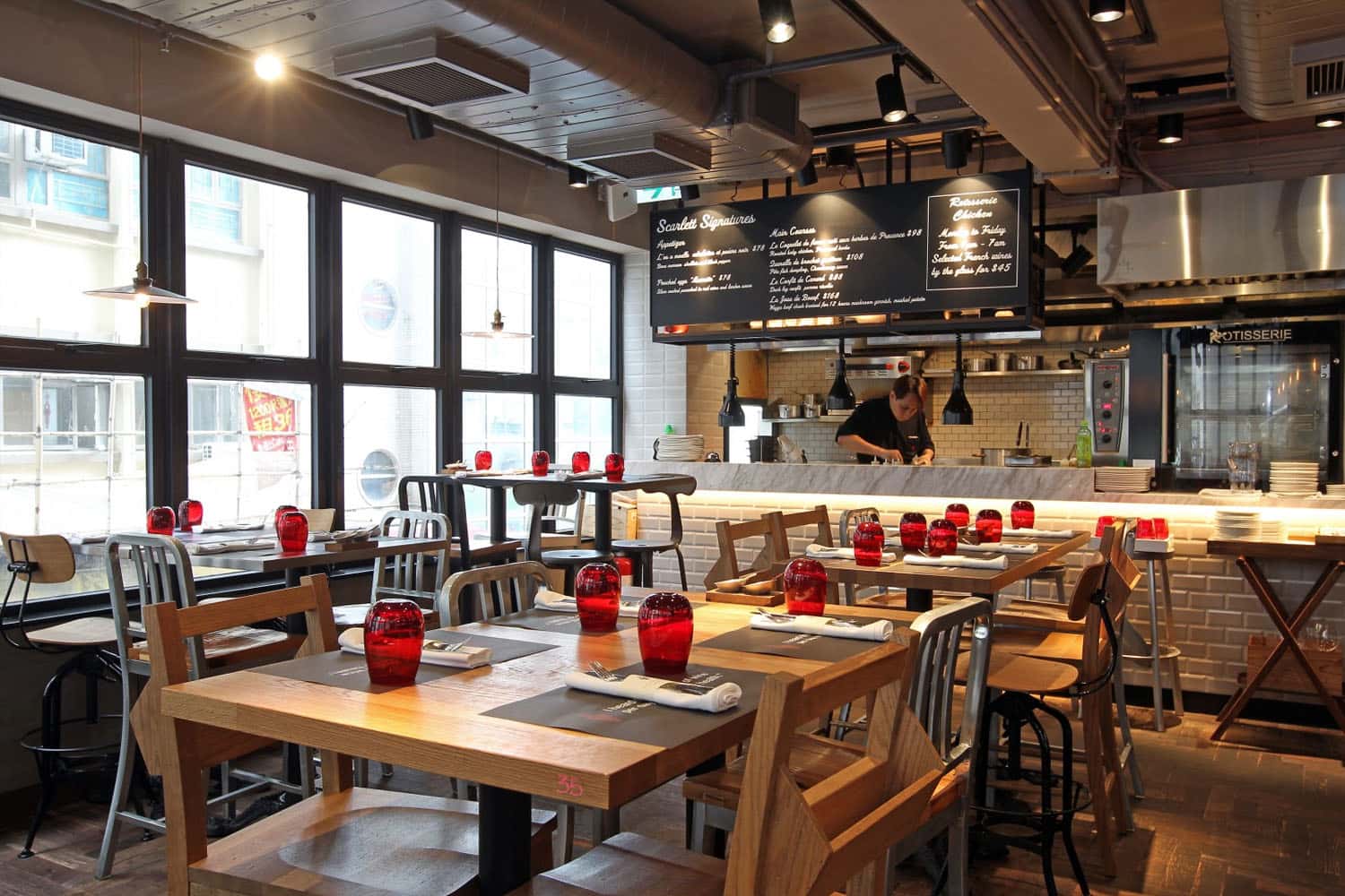 Scarlett Wine Bar and Restaurant