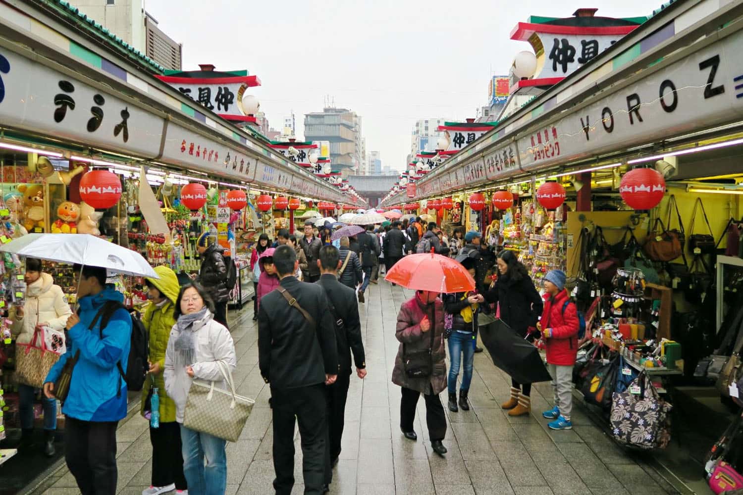 Nakamise Dori