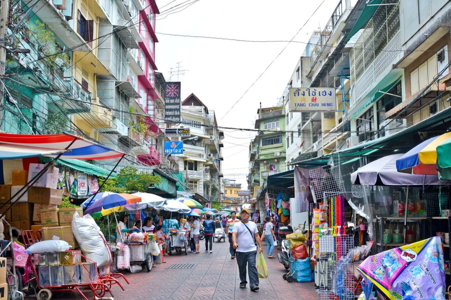 Chợ ngõ Sampeng