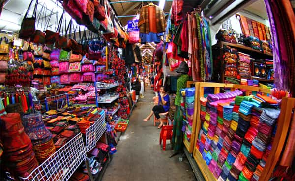 Rất nhiều các shop Việt Nam qua Quảng Châu nhập hàng