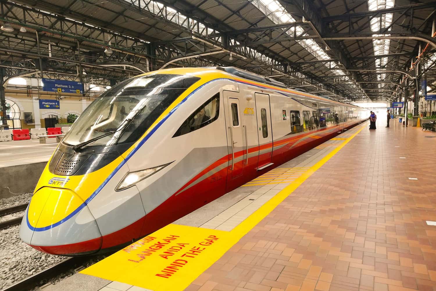 Hãy tận dụng các loại phương tiện giao thông công cộng một cách tối đa