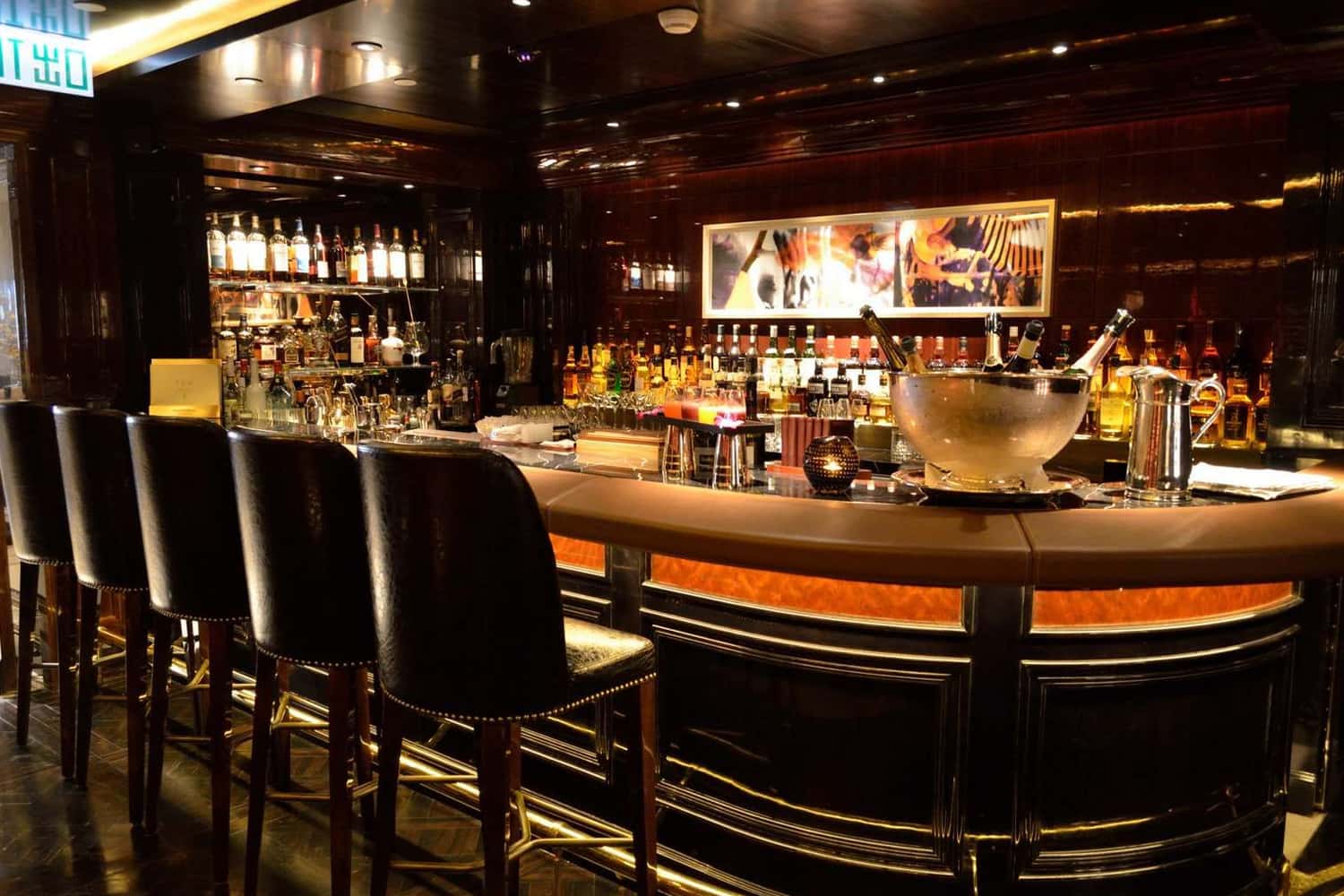 American Bar at The Peninsula