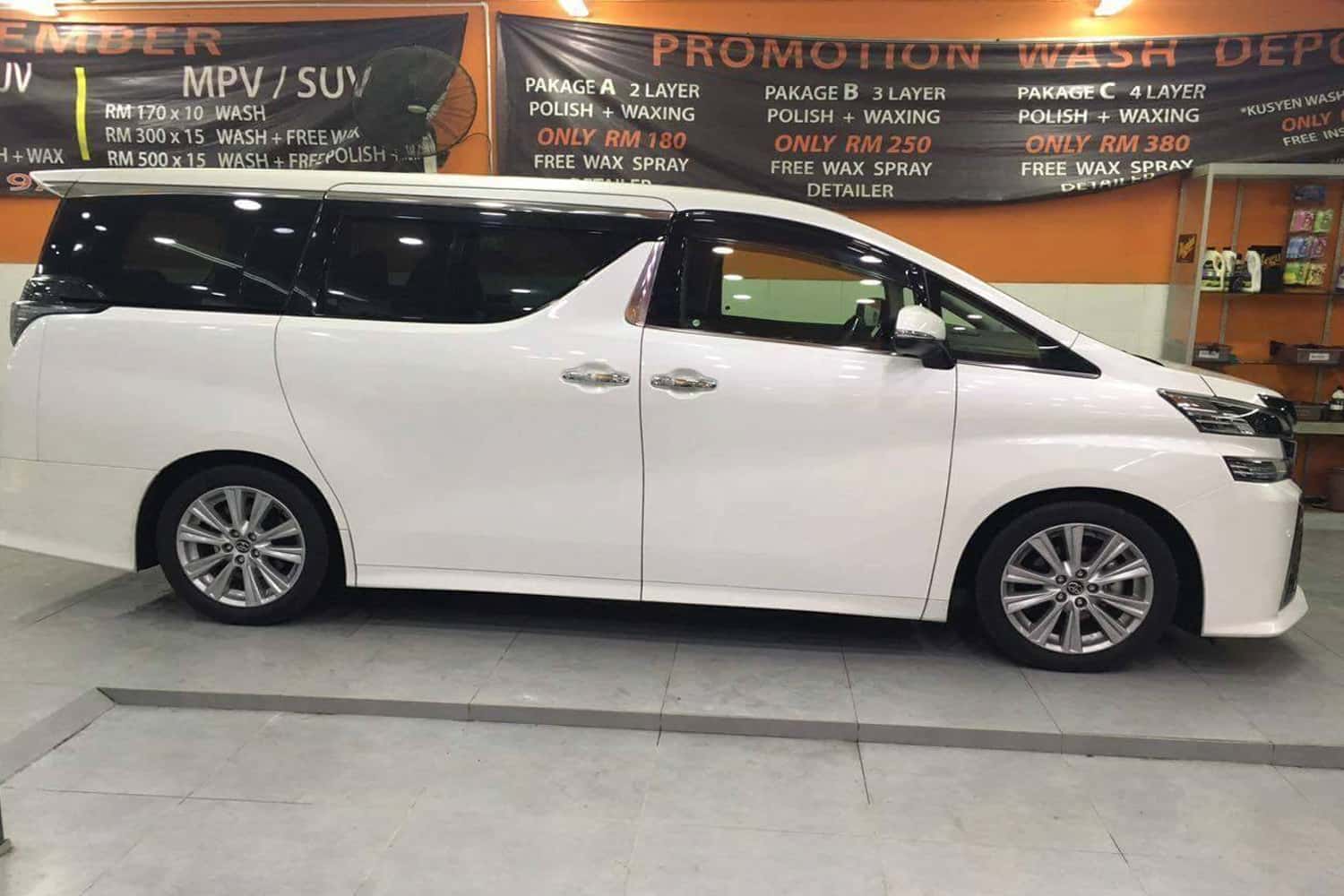 Thuê một chiếc xe riêng