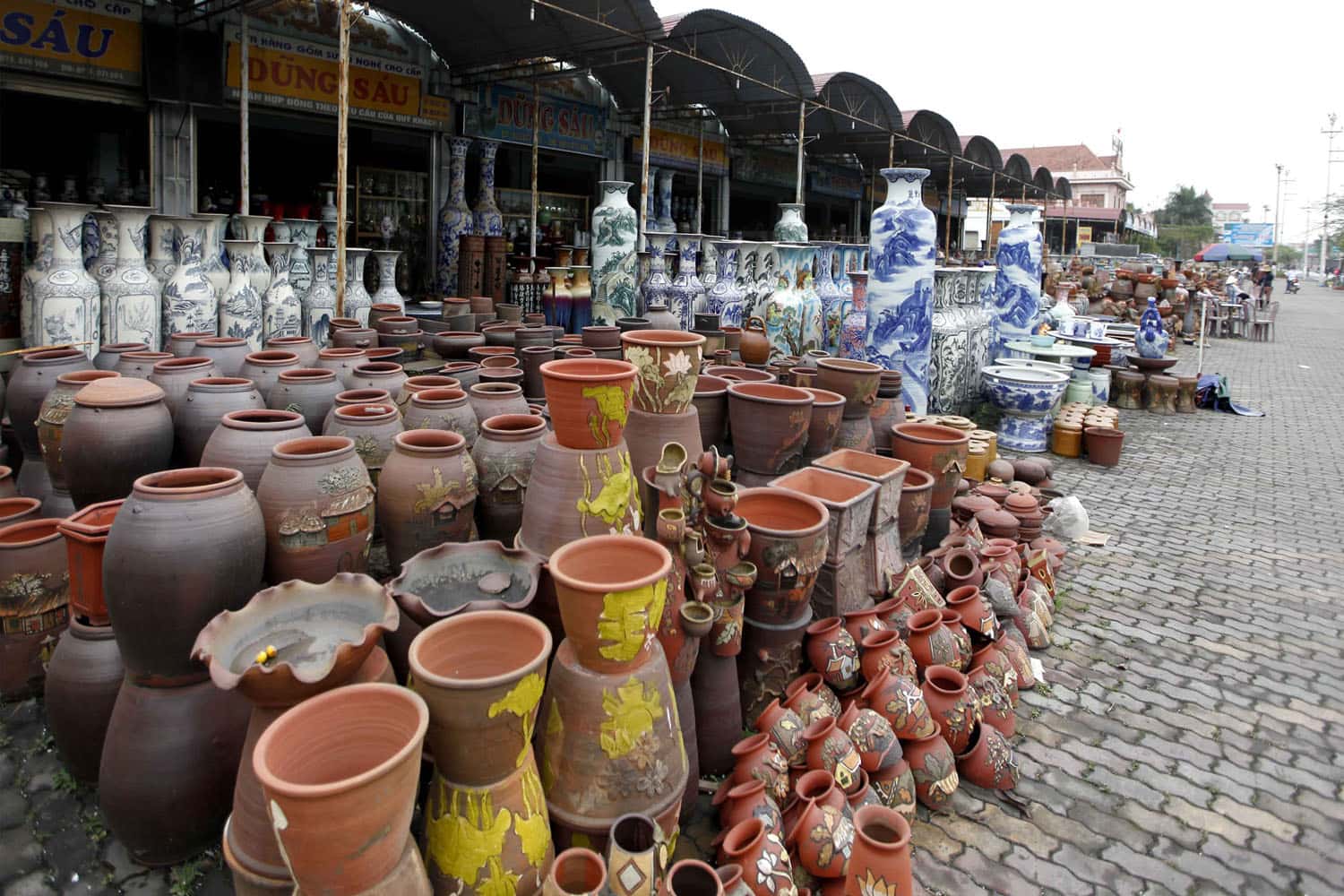 Làng gốm Bát Tràng