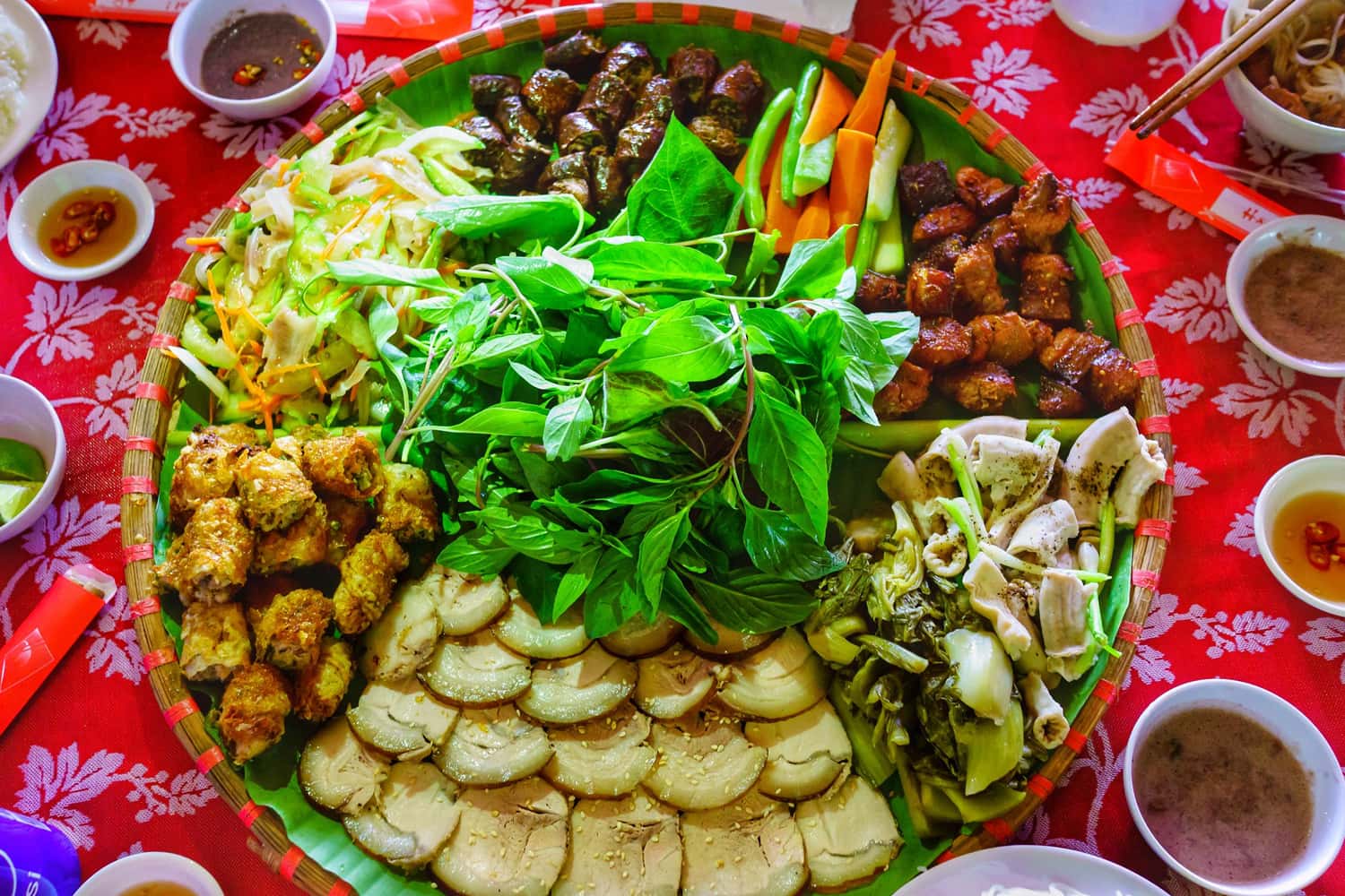 Quán ẩm thực phù sa