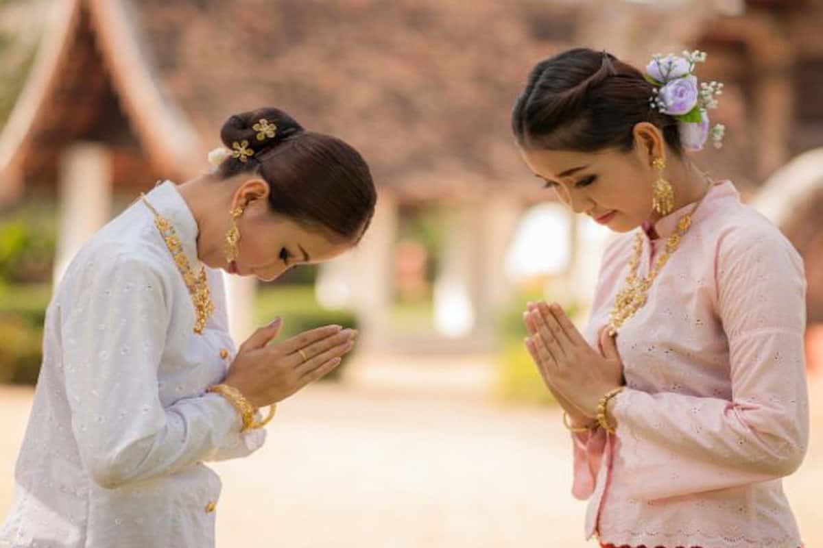 Văn hóa chào hỏi tại Campuchia