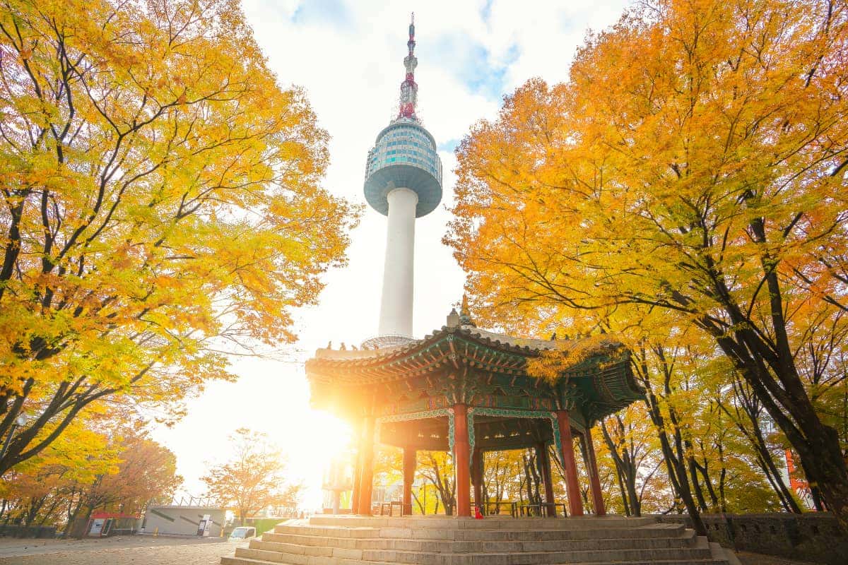 Tháp NamSan